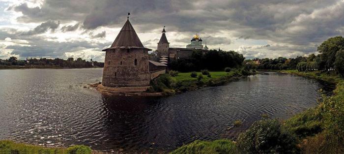 псковский кремль фото