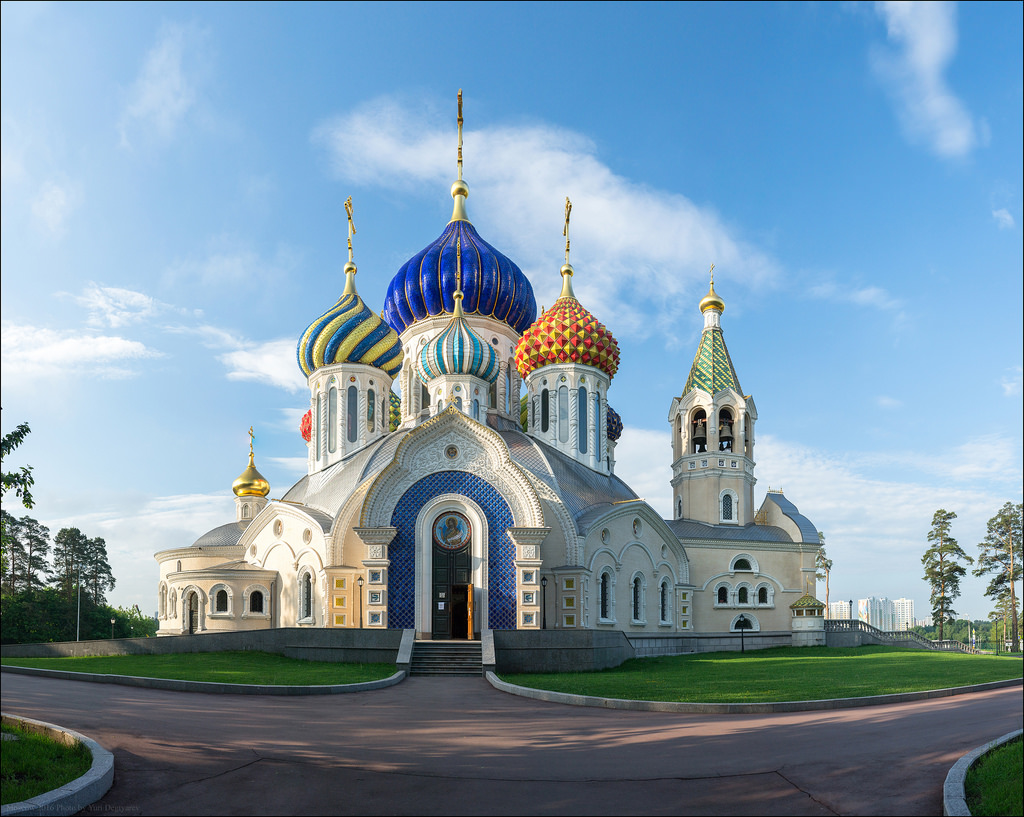 Храм святого князя Игоря в Переделкино