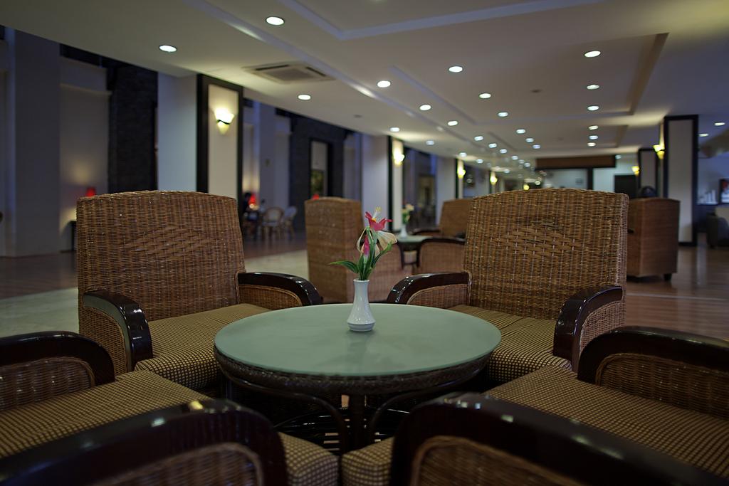 pgs hotels rose residence beach 5