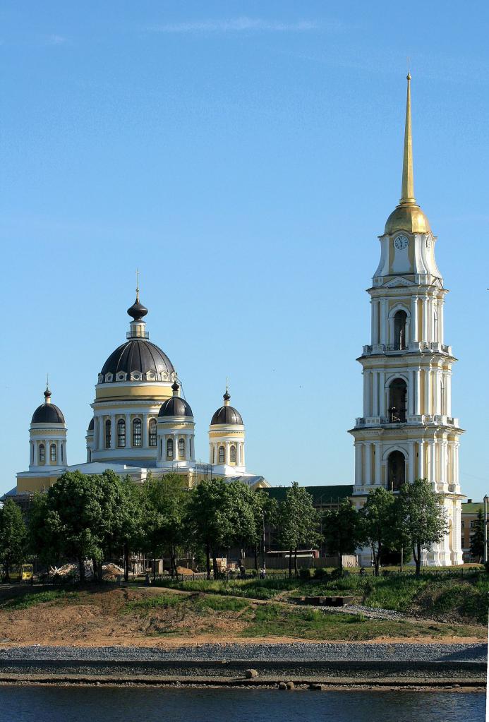 Колокольня Спасо-Преображенского собора