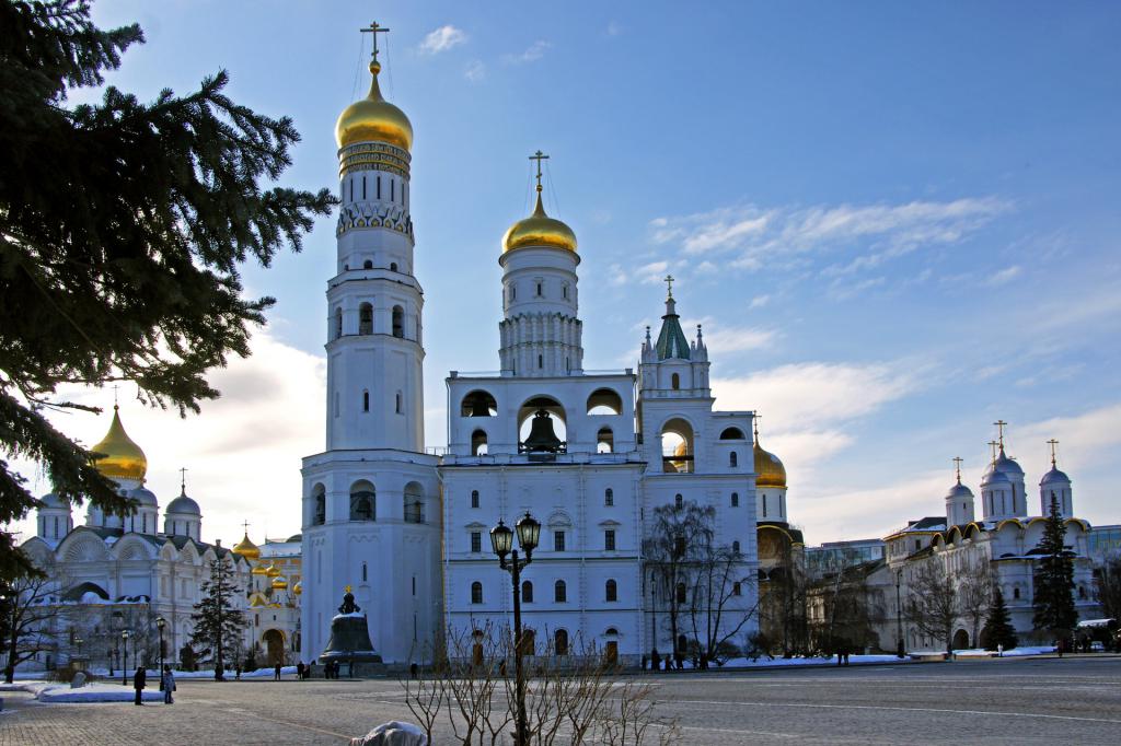 Колокольня Ивана Великого в Москве