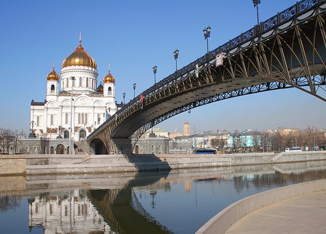 лужков мост в москве