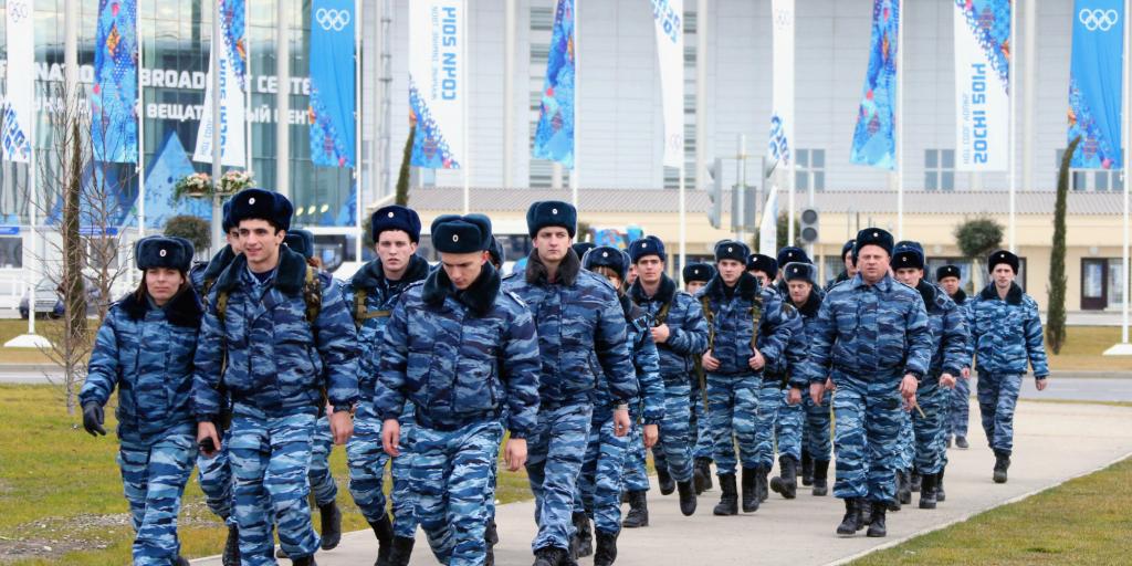 зарплата сотрудников фсин