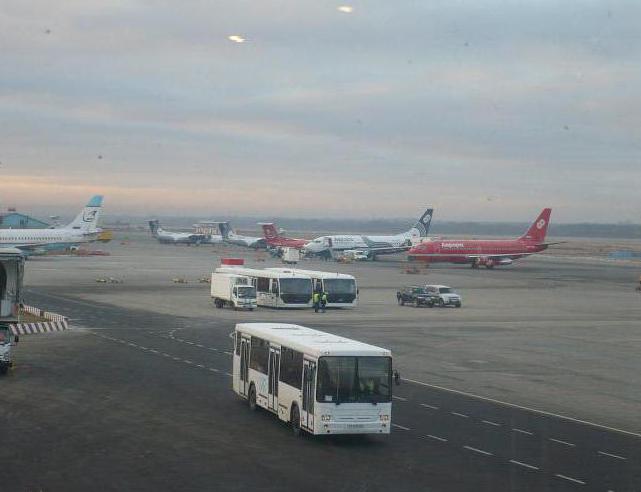 самолет южно сахалинск москва