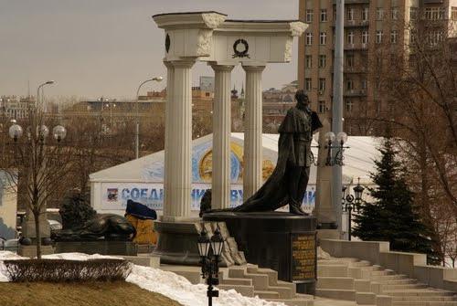 гоголевский бульвар