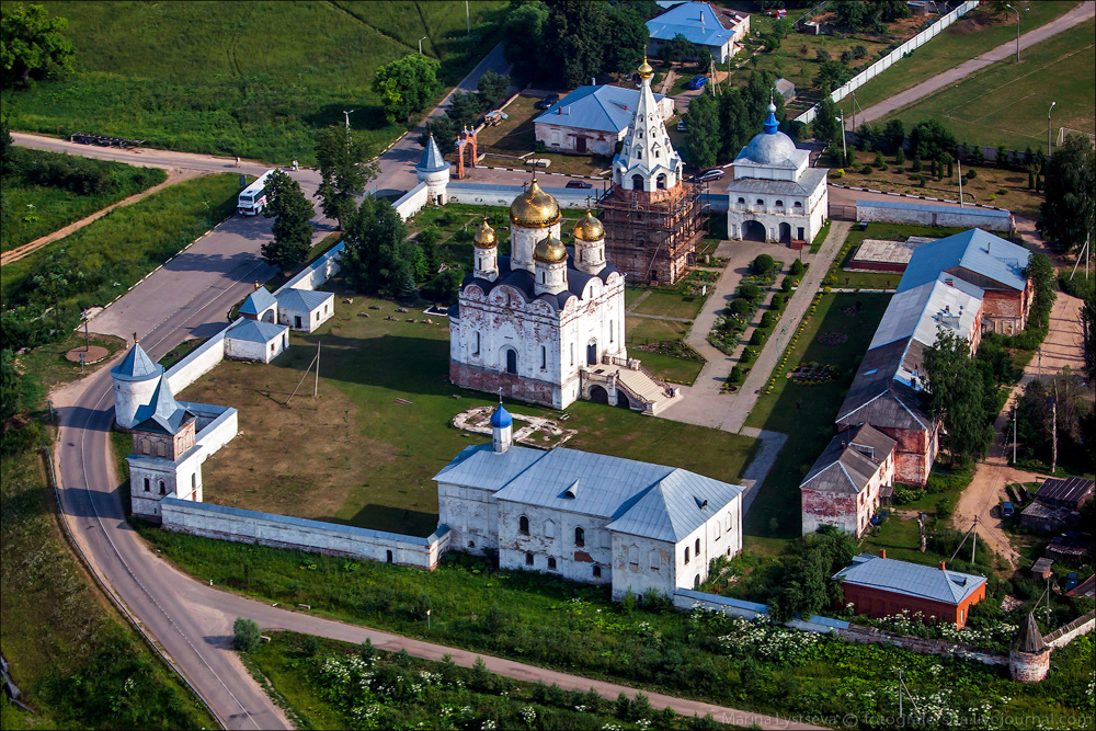 Лужецкий монастырь