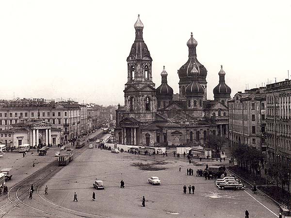 Сенная площадь до постройки метро в 1960 году